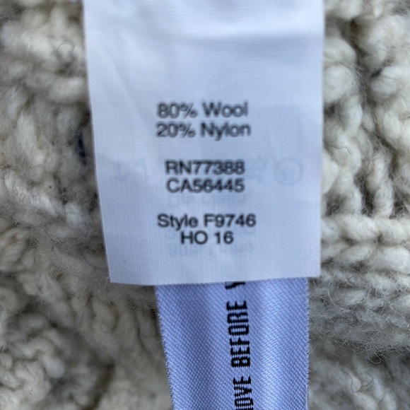 Madewell Cableknit Shirttail Turtleneck Sweater, XS - Picture 7 of 9